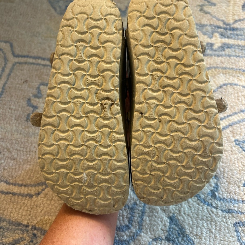 Birkenstock Metallic Buckle Strap mule shoes size 30 or 12-12.5 girls - Picture 6 of 7